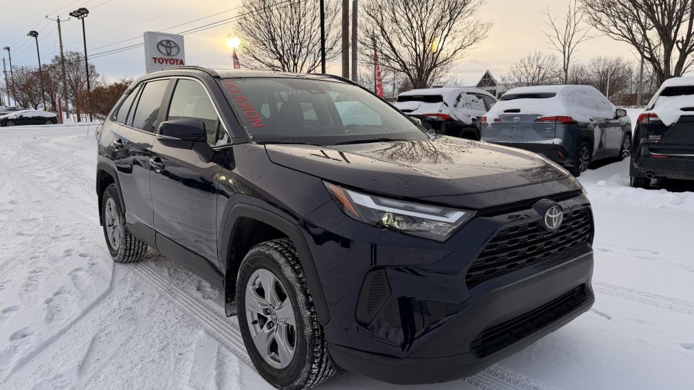 Toyota Rav 4 XLE 2023 d&rsquo;occasion à vendre - 3