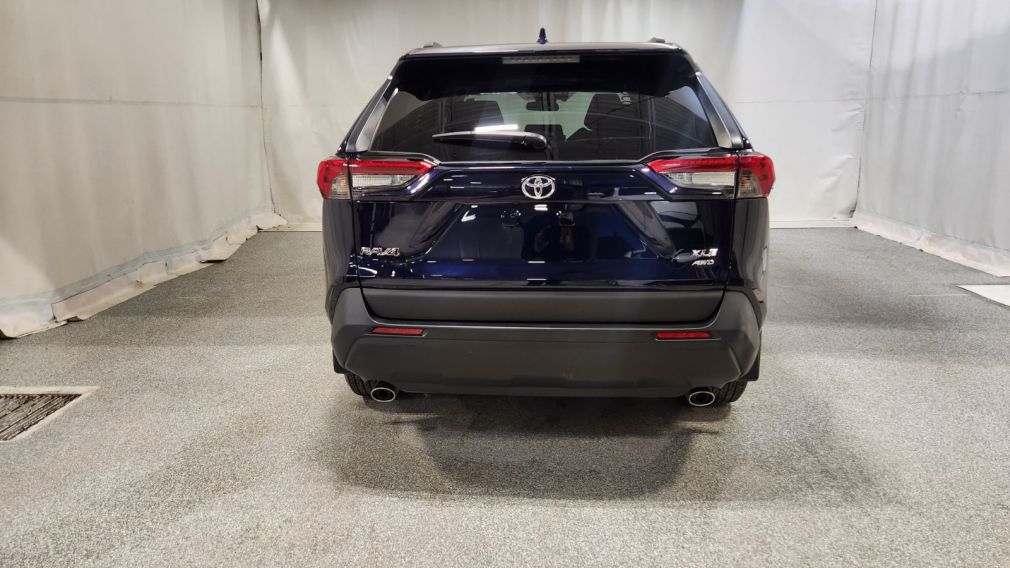 Toyota Rav 4 XLE 2023 d&rsquo;occasion à vendre - 8
