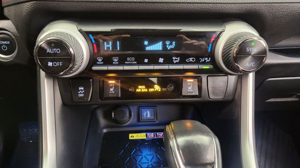 Toyota RAV4 Prime XSE 2023 d&rsquo;occasion à vendre - 21