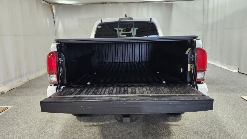 Toyota Tacoma 4×4 Double Cab Auto 2021 d&rsquo;occasion à vendre - 17