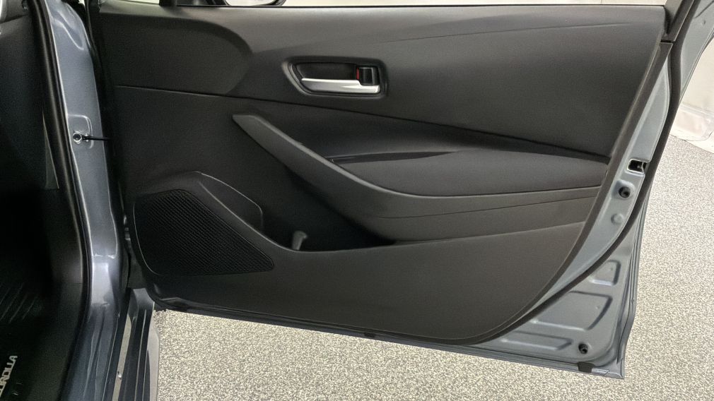 Toyota Corolla LE 2020 d&rsquo;occasion à vendre - 29