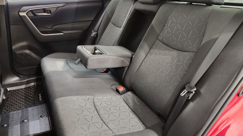 Toyota Rav 4 Hybrid XLE 2022 d&rsquo;occasion à vendre - 34