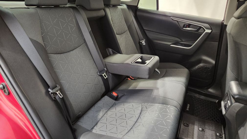 Toyota Rav 4 Hybrid XLE 2022 d&rsquo;occasion à vendre - 35