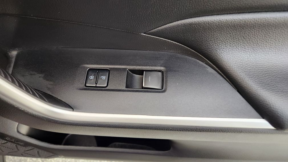 Toyota Rav 4 Hybrid XLE 2022 d&rsquo;occasion à vendre - 36