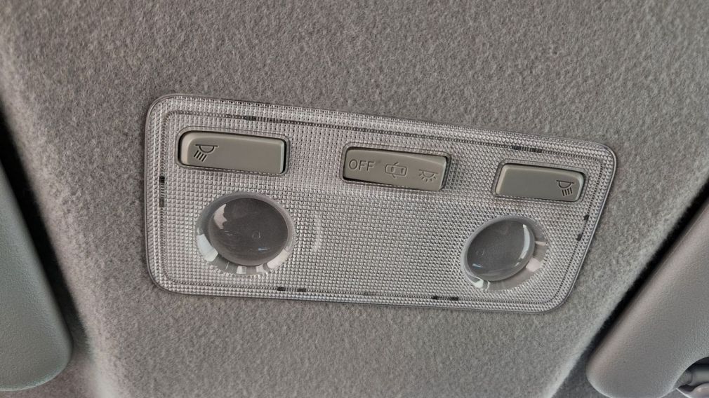 Toyota Yaris LE 2018 d&rsquo;occasion à vendre - 28