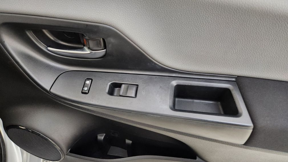 Toyota Yaris LE 2018 d&rsquo;occasion à vendre - 36