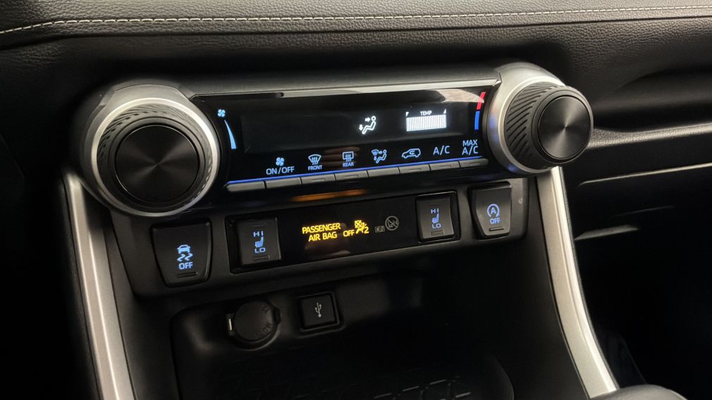 Toyota Rav 4 LE 2021 d&rsquo;occasion à vendre - 19