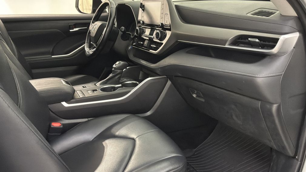 Toyota Highlander Hybrid XLE 2021 d&rsquo;occasion à vendre - 31