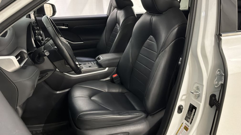 Toyota Highlander Hybrid XLE 2021 d&rsquo;occasion à vendre - 24