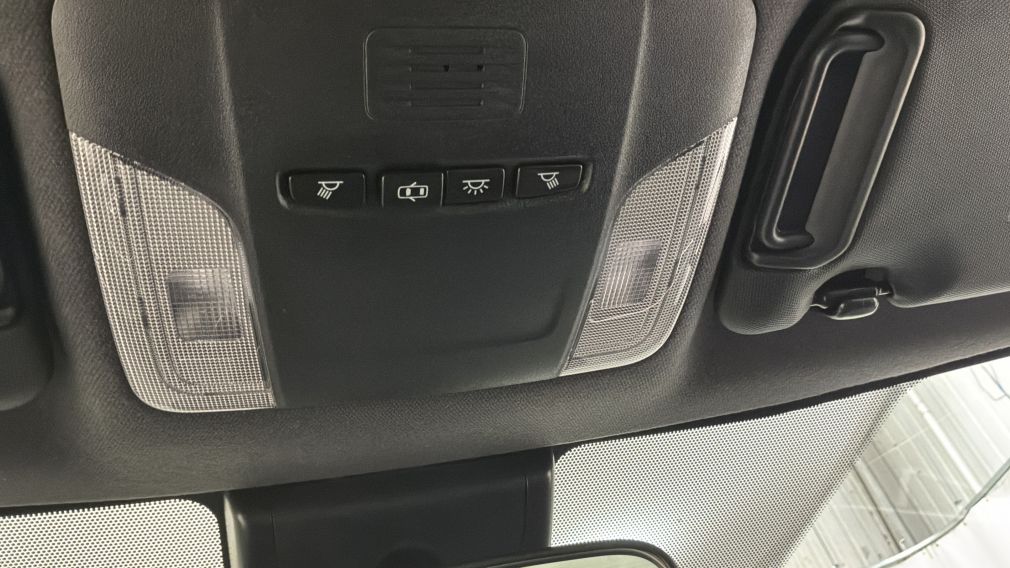 Toyota Corolla SE 2021 d&rsquo;occasion à vendre - 20