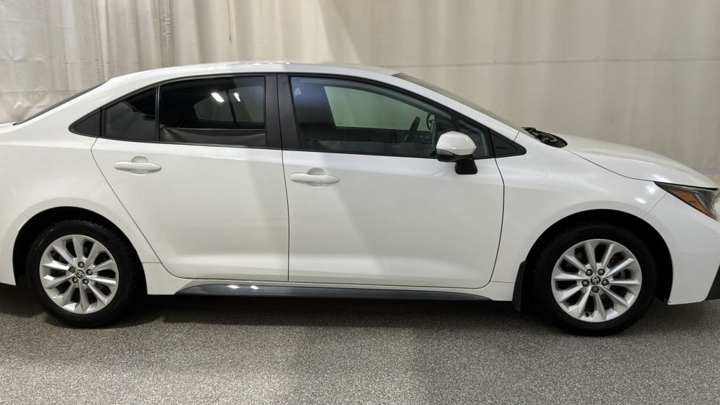 Toyota Corolla SE 2021 d&rsquo;occasion à vendre - 3