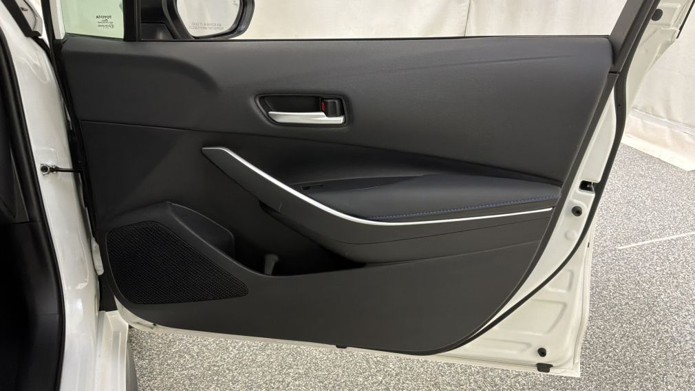 Toyota Corolla SE 2021 d&rsquo;occasion à vendre - 32