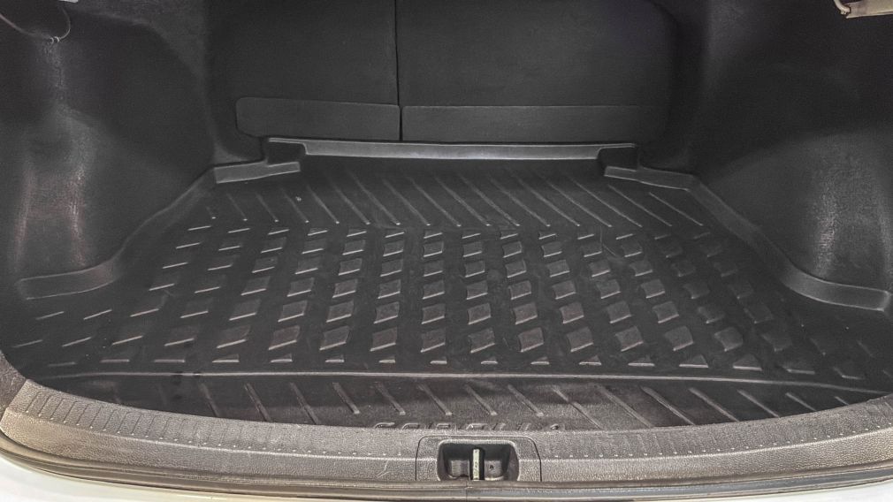 Toyota Corolla SE 2021 d&rsquo;occasion à vendre - 12