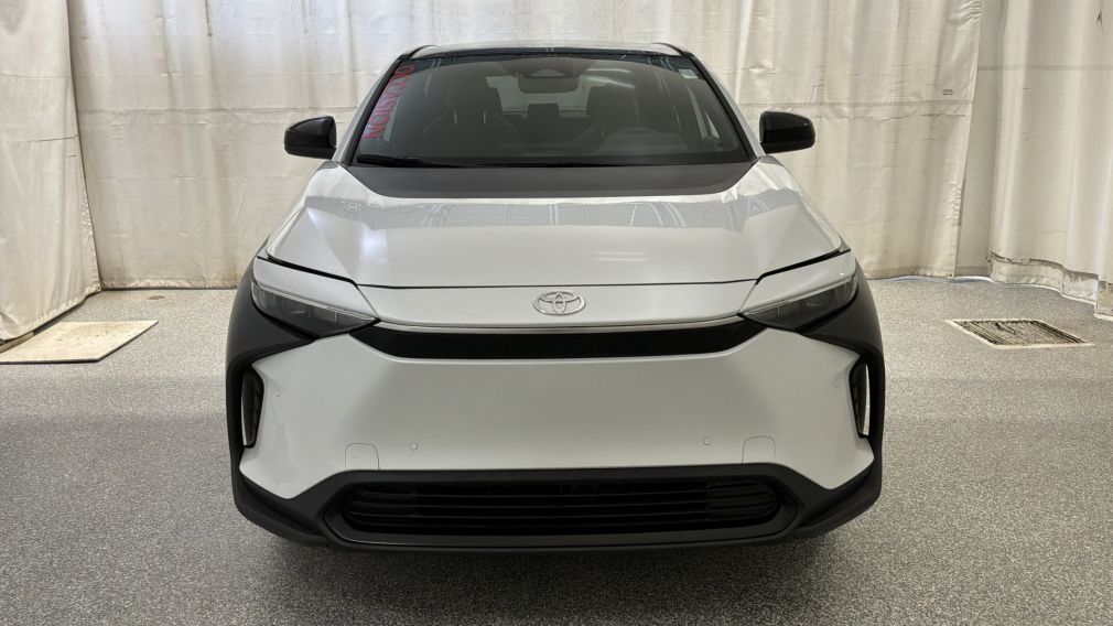 Toyota BZ4X XLE 2023 d&rsquo;occasion à vendre - 2