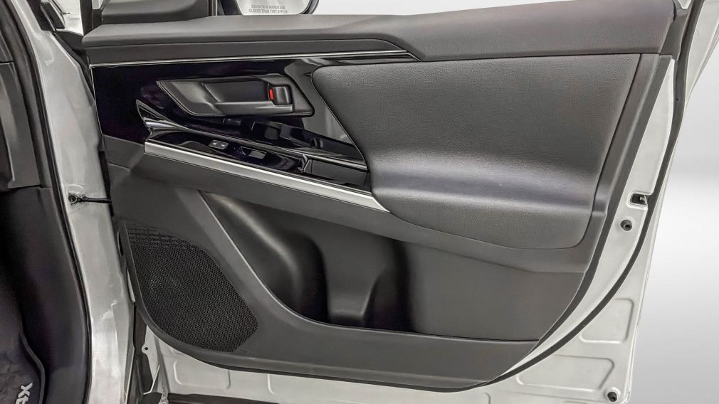 Toyota BZ4X XLE 2023 d&rsquo;occasion à vendre - 32