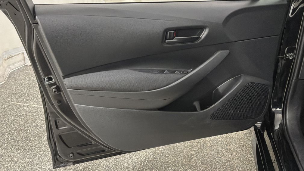 Toyota Corolla LE 2023 d&rsquo;occasion à vendre - 22