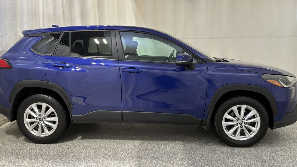 Toyota Corolla LE 2022 d&rsquo;occasion à vendre - 3
