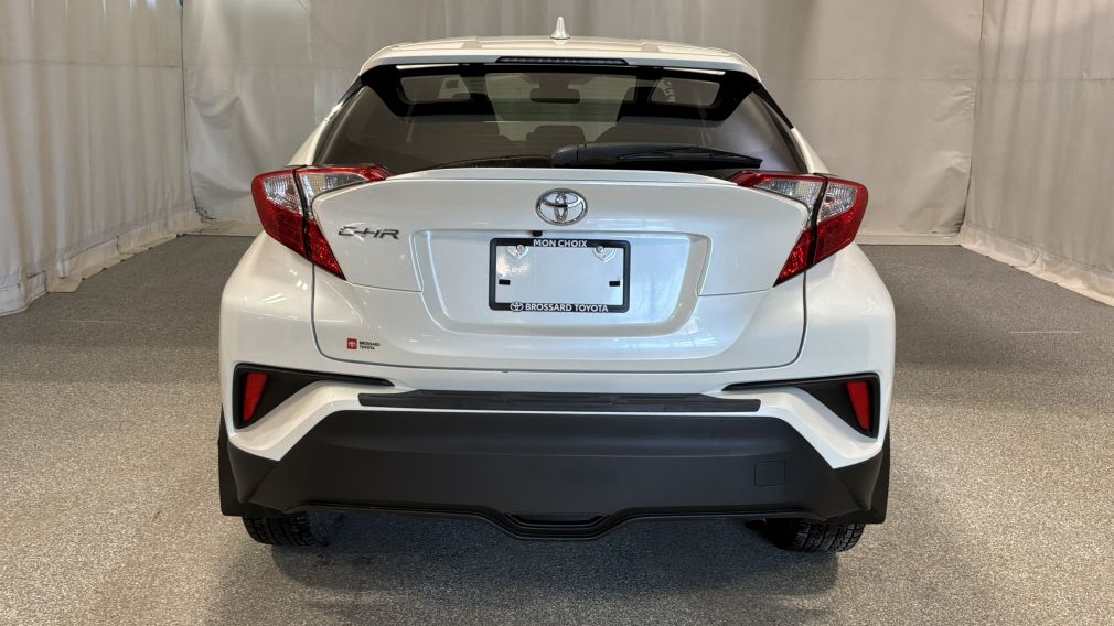 Toyota C-HR XLE Premium 2020 d&rsquo;occasion à vendre - 5