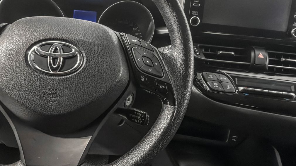 Toyota C-HR XLE Premium 2020 d&rsquo;occasion à vendre - 22