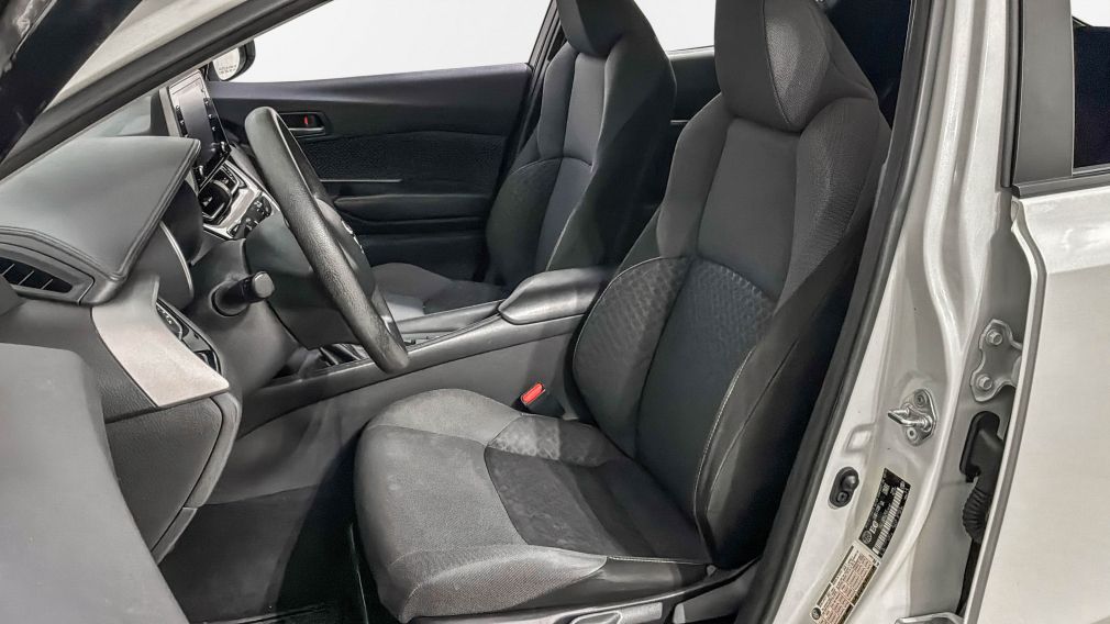Toyota C-HR XLE Premium 2020 d&rsquo;occasion à vendre - 23
