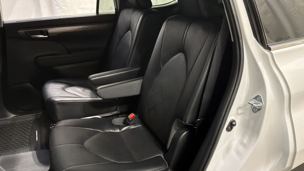 Toyota Highlander Hybrid Limited 2023 d&rsquo;occasion à vendre - 26