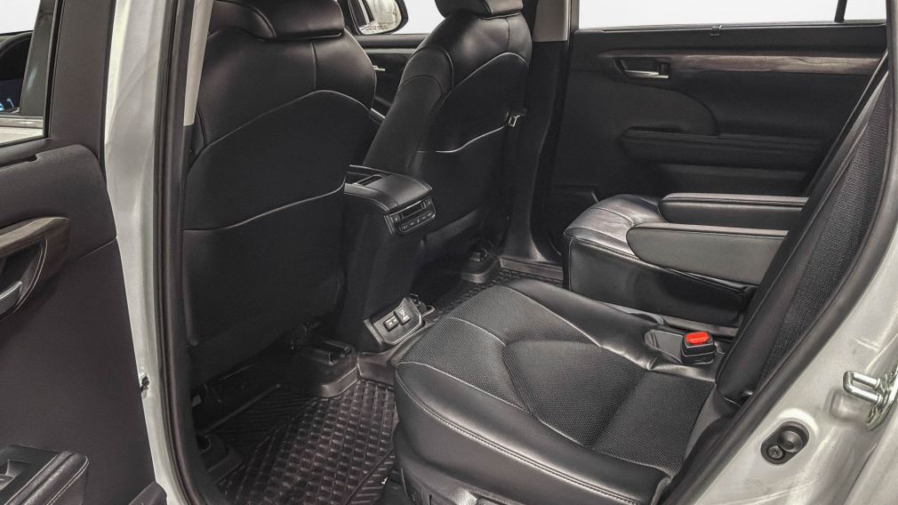 Toyota Highlander Hybrid Limited 2023 d&rsquo;occasion à vendre - 27