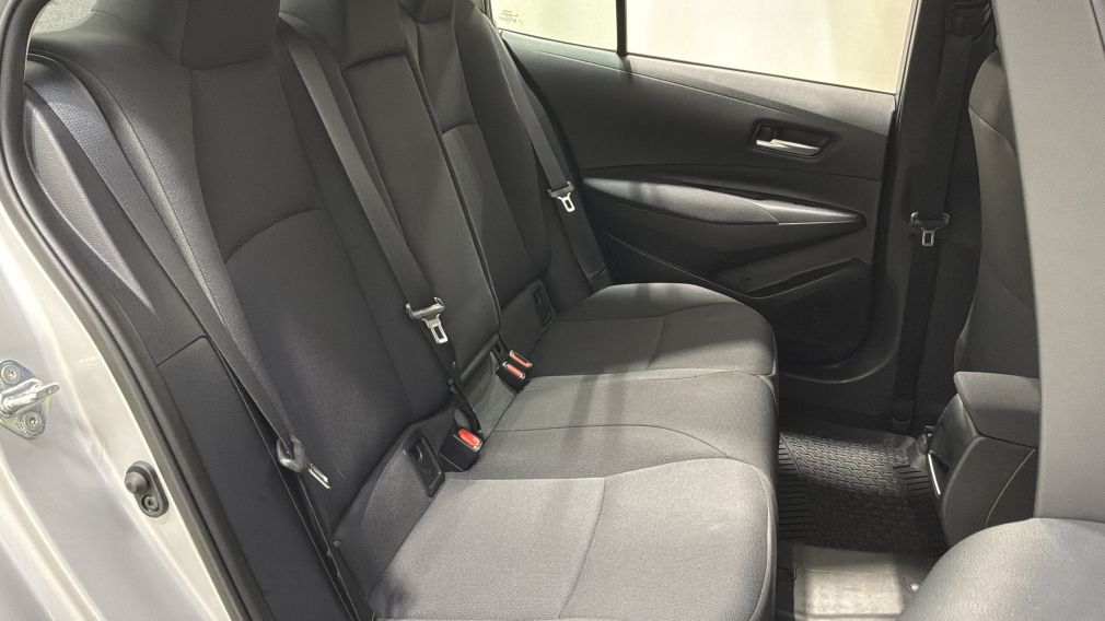 Toyota Corolla LE 2021 d&rsquo;occasion à vendre - 26
