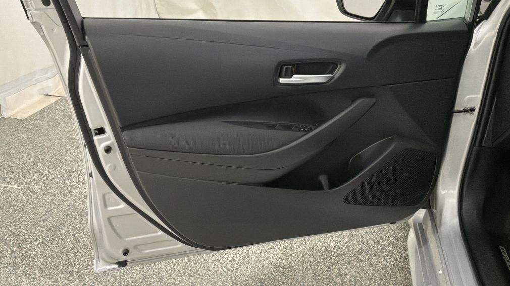 Toyota Corolla LE 2021 d&rsquo;occasion à vendre - 21
