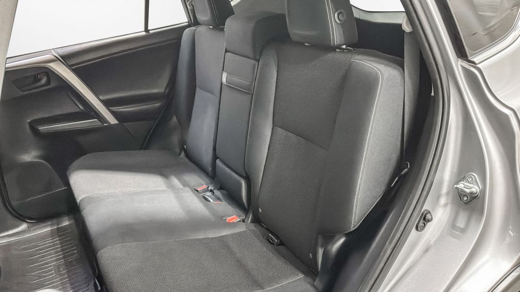 Toyota Rav 4 Hybrid LE+ 2018 d&rsquo;occasion à vendre - 25