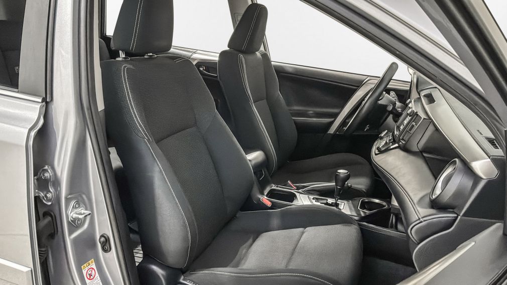 Toyota Rav 4 Hybrid LE+ 2018 d&rsquo;occasion à vendre - 28