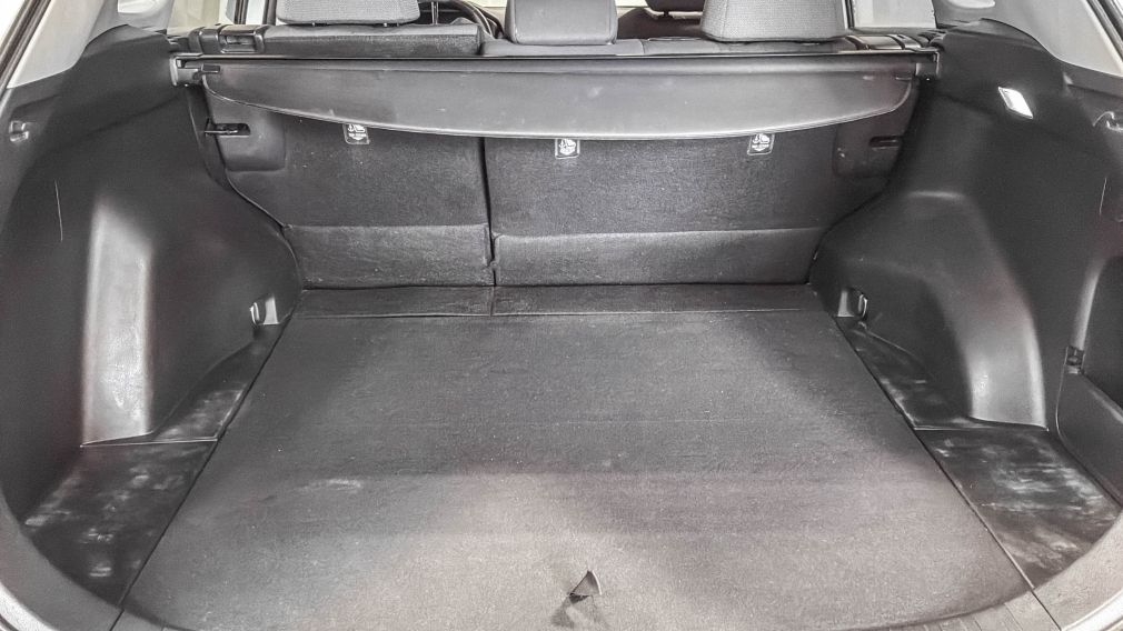 Toyota Rav 4 XLE 2022 d&rsquo;occasion à vendre - 12