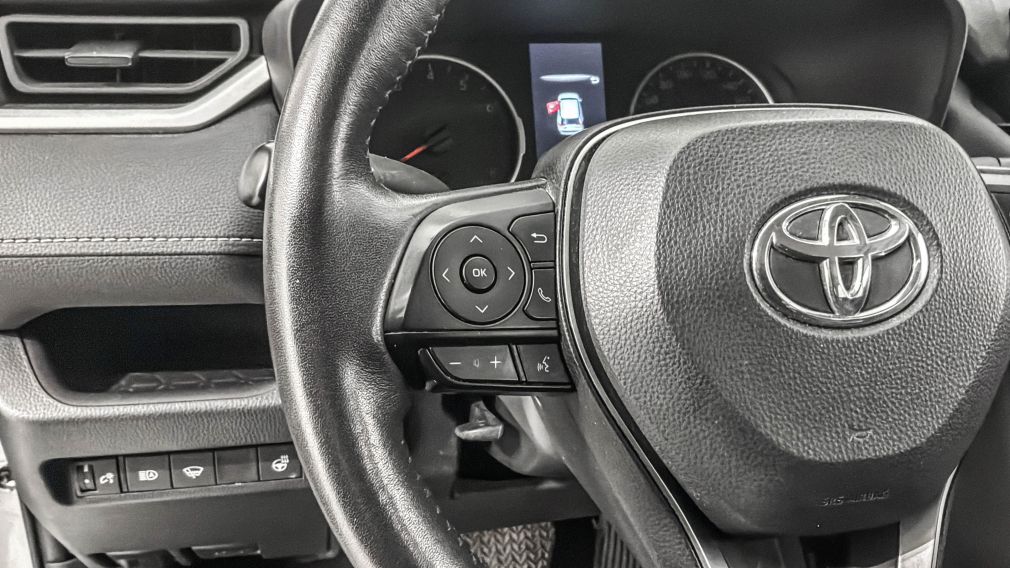 Toyota Rav 4 XLE 2022 d&rsquo;occasion à vendre - 21