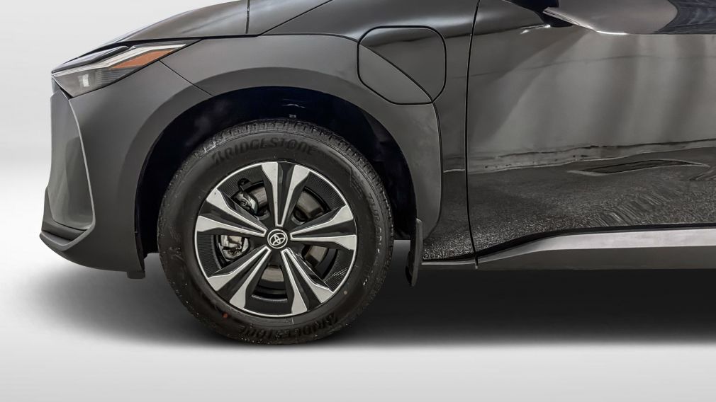 Toyota BZ4X XLE 2025 d&rsquo;occasion à vendre - 9