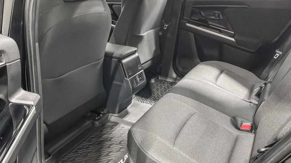 Toyota BZ4X XLE 2025 d&rsquo;occasion à vendre - 26