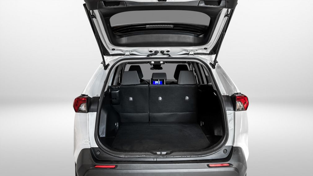 Toyota Rav 4 LE 2023 d&rsquo;occasion à vendre - 14