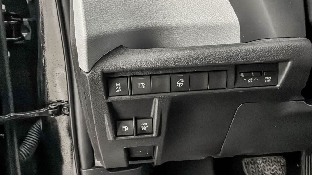 Toyota Sienna XLE 2025 d&rsquo;occasion à vendre - 19