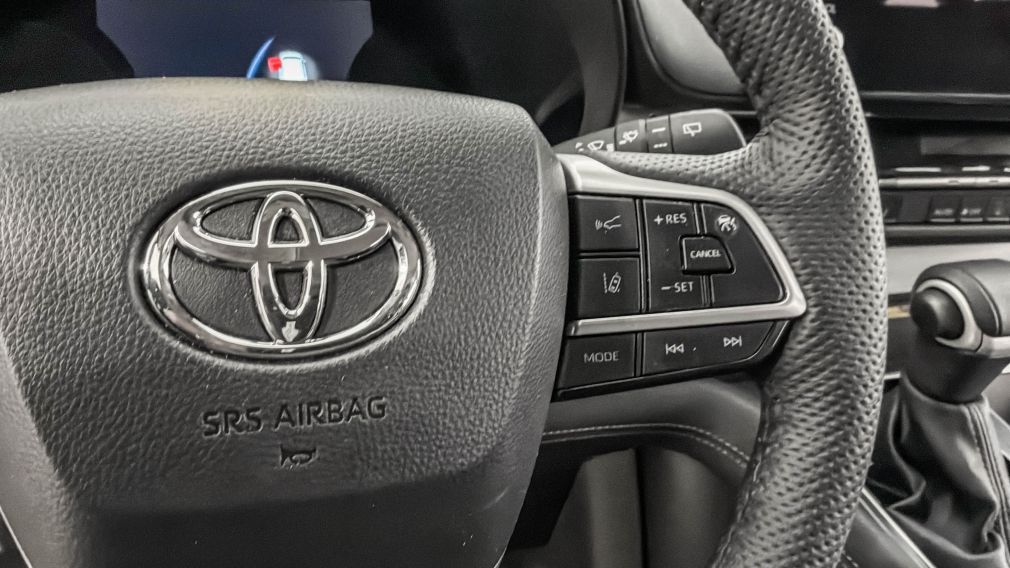 Toyota Sienna XLE 2025 d&rsquo;occasion à vendre - 22