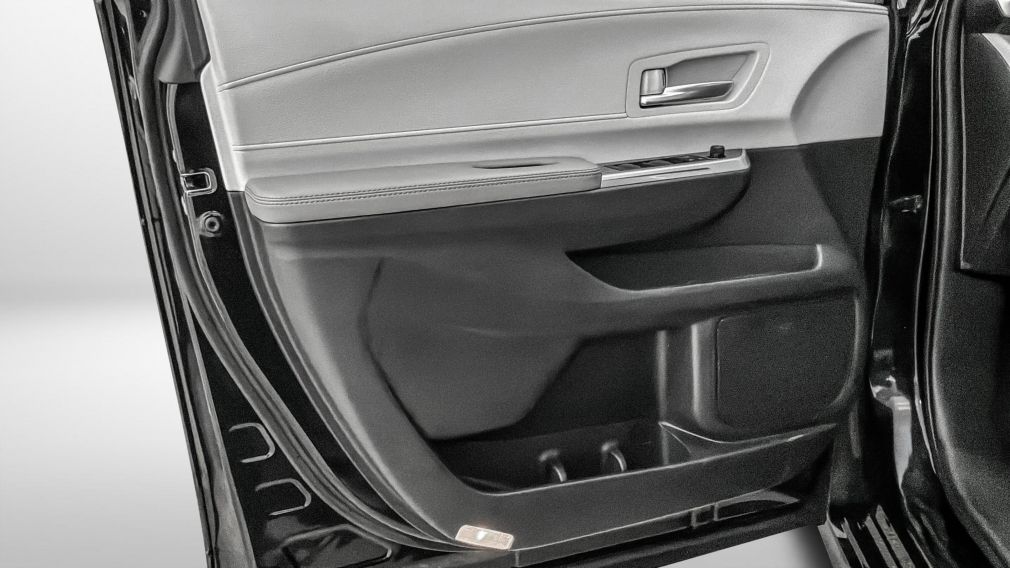 Toyota Sienna XLE 2025 d&rsquo;occasion à vendre - 23