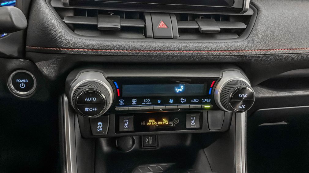 Toyota RAV4 Prime XSE 2024 d&rsquo;occasion à vendre - 18