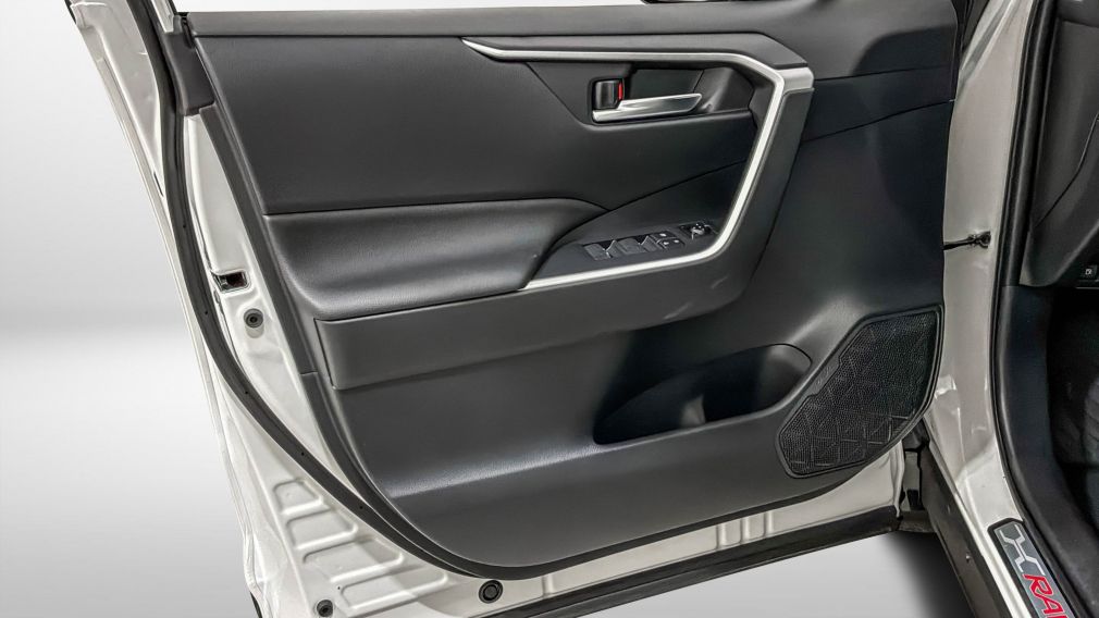 Toyota RAV4 Prime XSE 2024 d&rsquo;occasion à vendre - 24