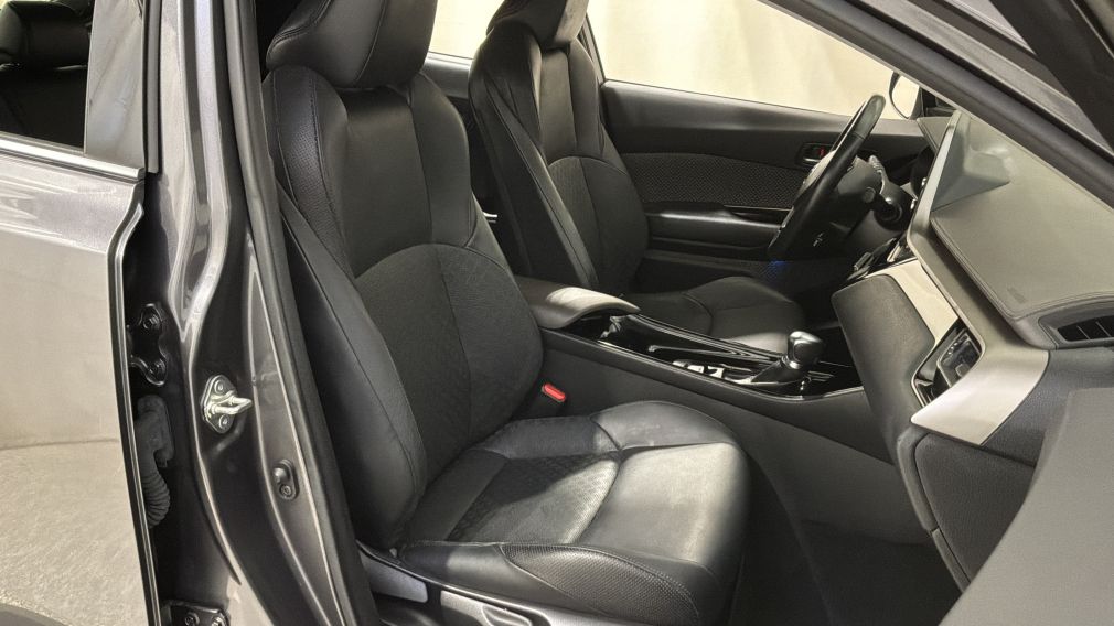 Toyota C-HR Limited 2021 d&rsquo;occasion à vendre - 25