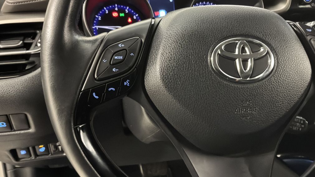 Toyota C-HR Limited 2021 d&rsquo;occasion à vendre - 31