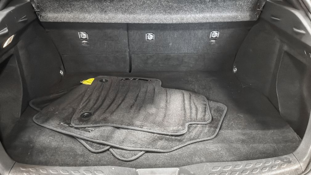 Toyota C-HR Limited 2021 d&rsquo;occasion à vendre - 12