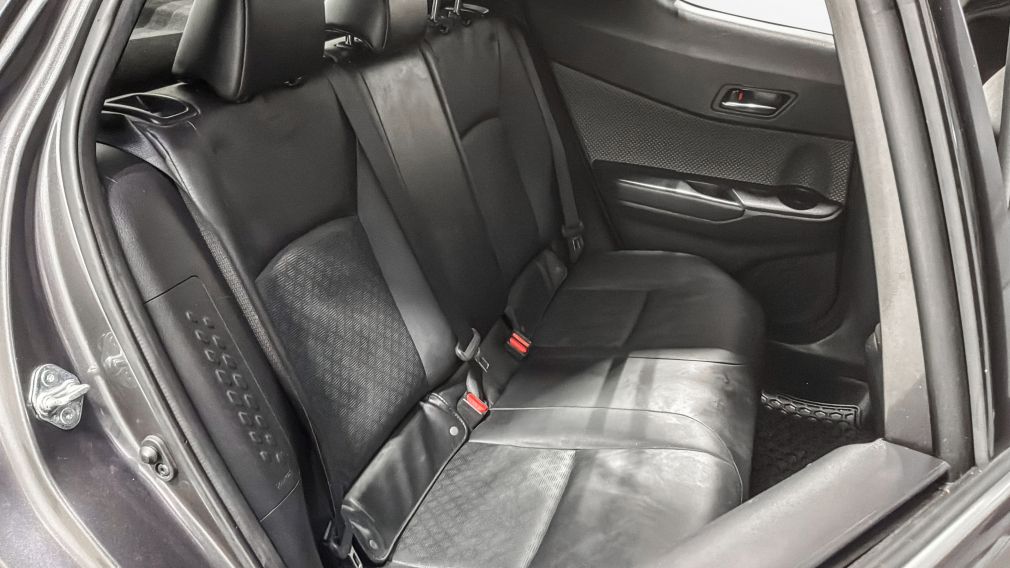 Toyota C-HR Limited 2021 d&rsquo;occasion à vendre - 24