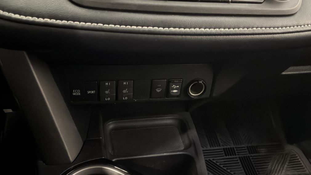 Toyota Rav 4 Limited 2018 d&rsquo;occasion à vendre - 19