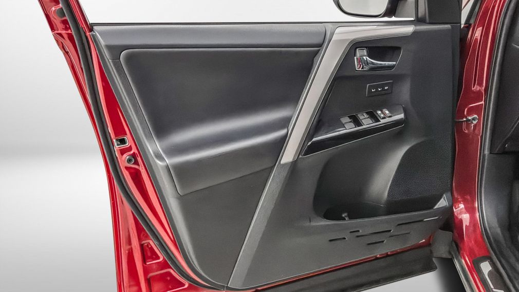 Toyota Rav 4 Limited 2018 d&rsquo;occasion à vendre - 23