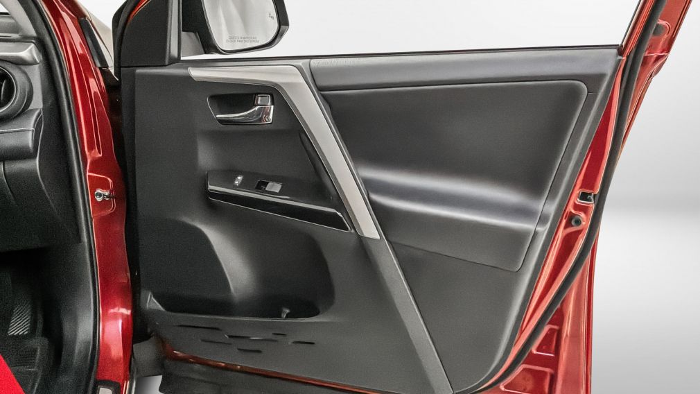 Toyota Rav 4 Limited 2018 d&rsquo;occasion à vendre - 30