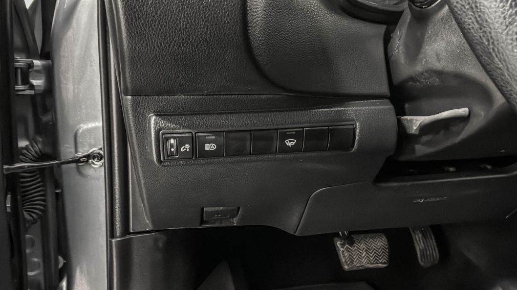Toyota Corolla LE 2021 d&rsquo;occasion à vendre - 19