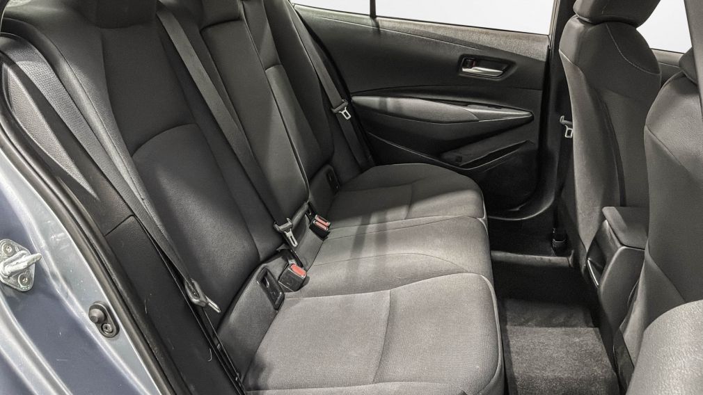 Toyota Corolla LE 2021 d&rsquo;occasion à vendre - 28