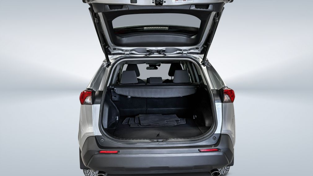 Toyota Rav 4 XLE 2021 d&rsquo;occasion à vendre - 13